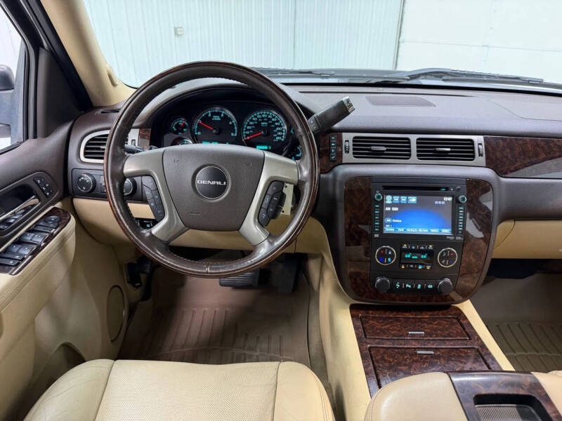 2014 GMC Sierra 2500HD Denali