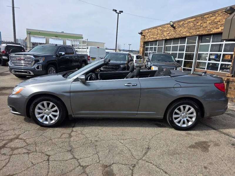 2012 Chrysler 200 Touring
