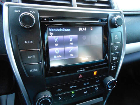 2016 Toyota Camry SE