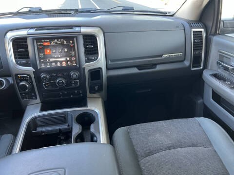 2016 RAM 1500 Big Horn