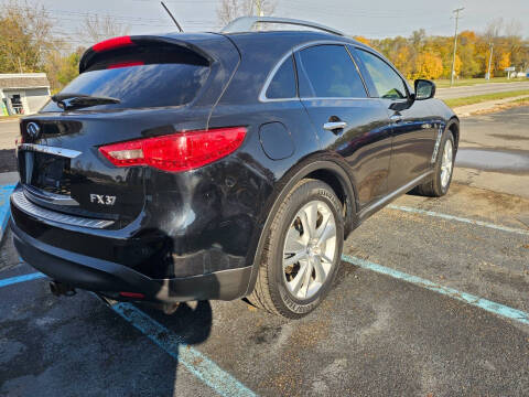 2013 Infiniti FX37