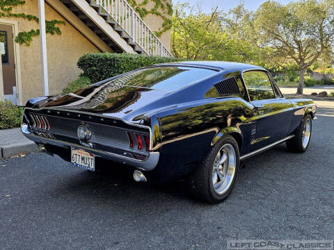 1967 Ford Mustang Custom Fastback