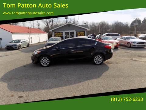 2015 Kia Forte for sale at Tom Patton Auto Sales in Scottsburg IN