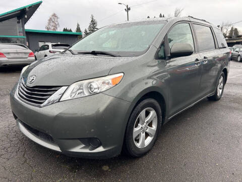 2014 Toyota Sienna