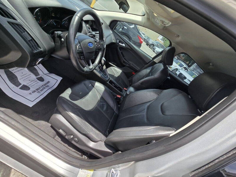 2016 Ford Focus SE