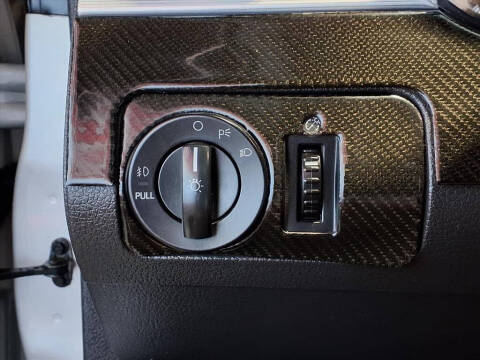 2005 Ford Mustang GT Premium