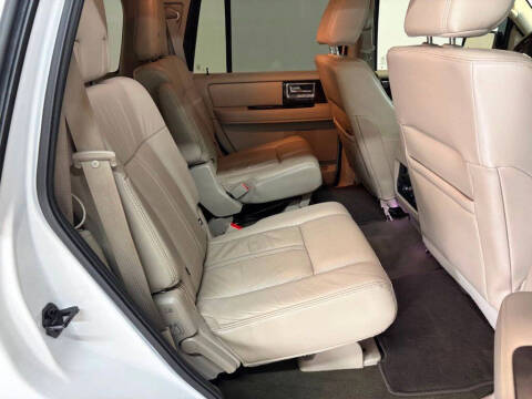 2016 Lincoln Navigator Select