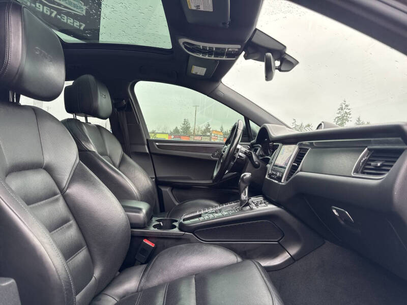 2017 Porsche Macan GTS