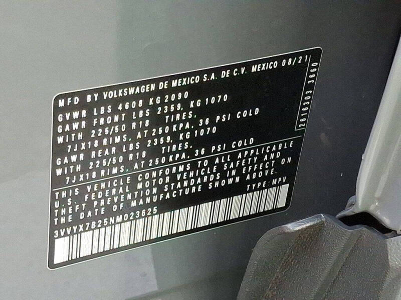 2022 Volkswagen Taos SE 4Motion