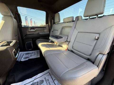 2023 GMC Sierra 1500 SLT