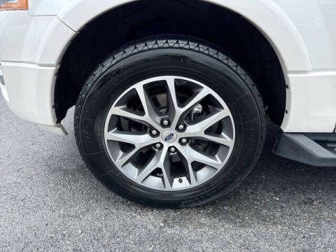 2017 Ford Expedition XLT