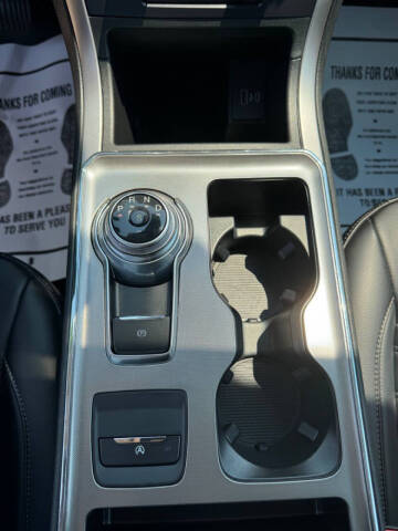 2022 Ford Edge SEL