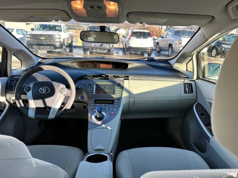 2013 Toyota Prius Three