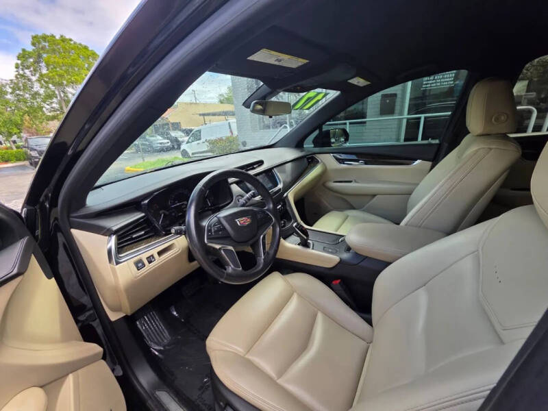 2017 Cadillac XT5