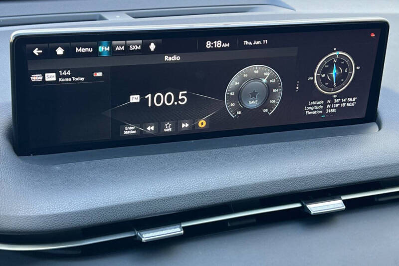 2025 Genesis GV70 2.5T Standard