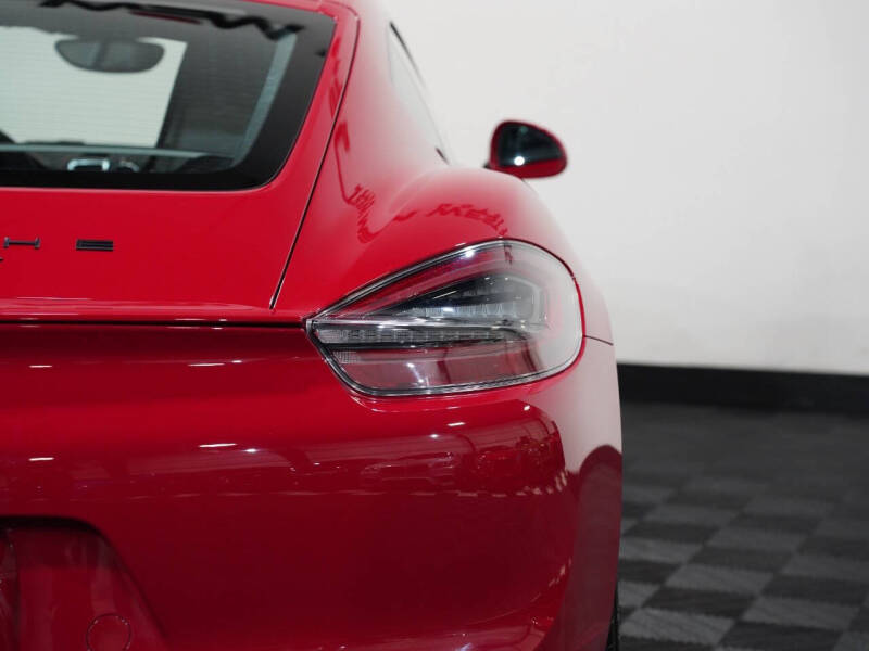 2015 Porsche Cayman GTS