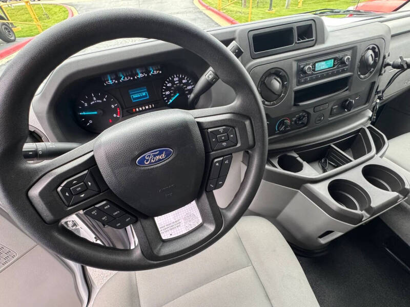 2021 Ford E-Series