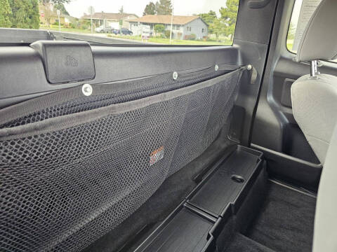 2020 Toyota Tacoma SR