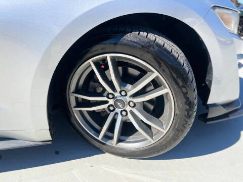 2015 Ford Mustang EcoBoost Premium