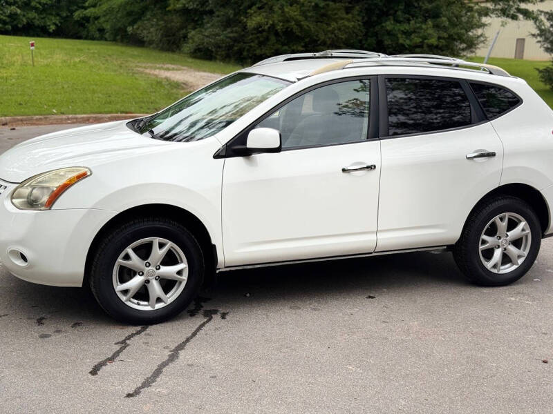 2010 Nissan Rogue S Krom