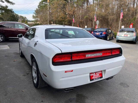 2014 Dodge Challenger SXT
