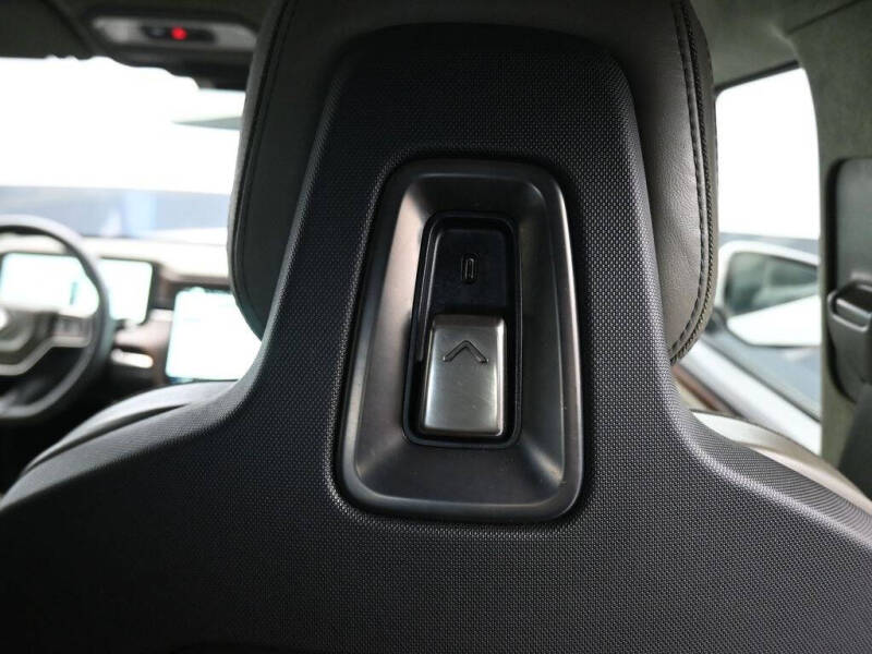 2023 Rivian R1S Launch Edition