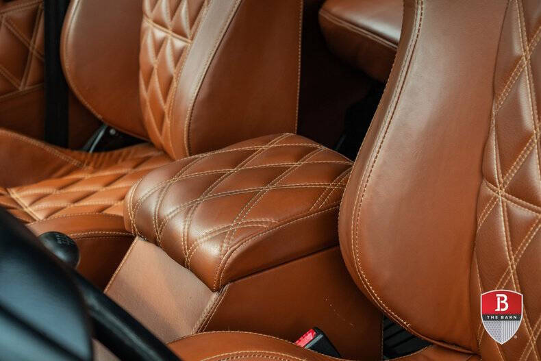 1987 Land Rover Defender