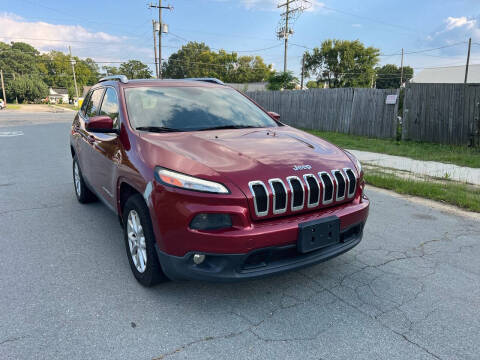 2015 Jeep Cherokee for sale at Ideal Auto Sales in Dunn NC