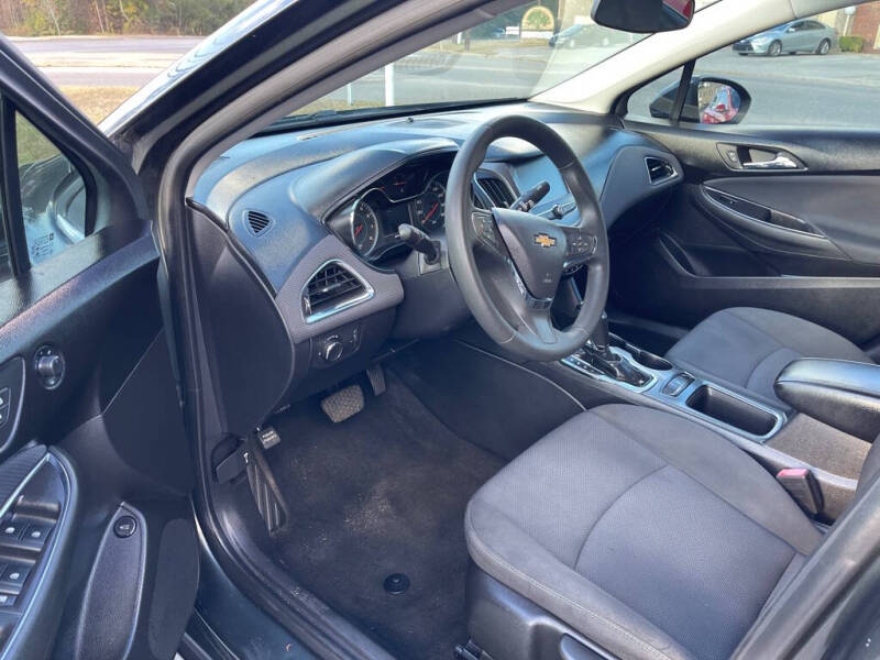 2018 Chevrolet Cruze LT Auto