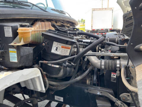 2009 Freightliner Business class M2