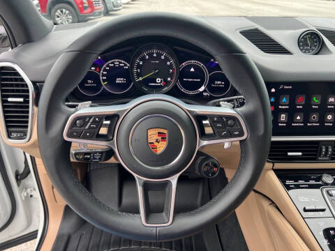 2022 Porsche Cayenne E-Hybrid