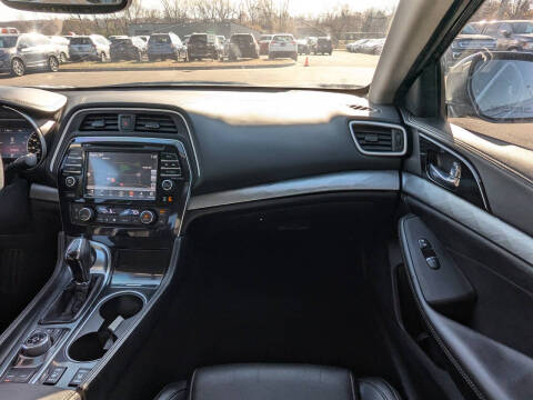 2016 Nissan Maxima 3.5 SV