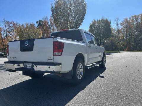 2011 Nissan Titan SL