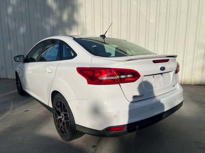2017 Ford Focus SEL