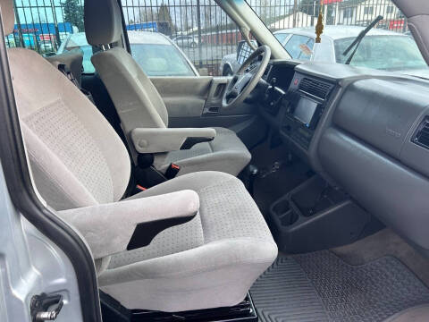 2003 Volkswagen EuroVan MV