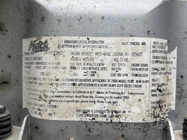 2009 Mack Pinnacle