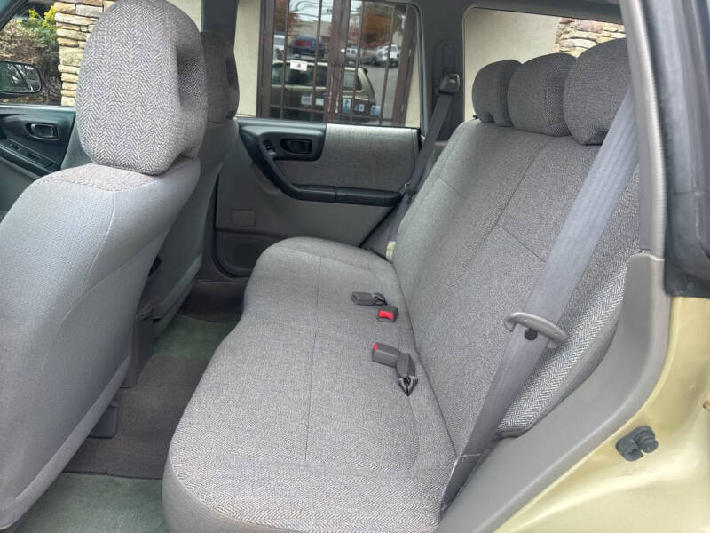 2001 Subaru Forester L