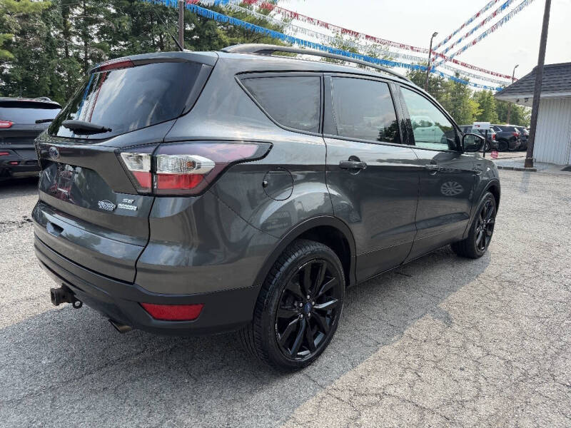 2017 Ford Escape SE
