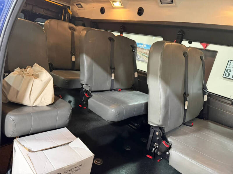 2013 Ford E-Series E-250