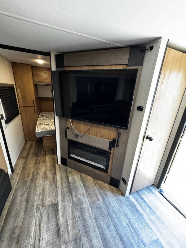 2024 Forest River Campsite Reserve M-25MW