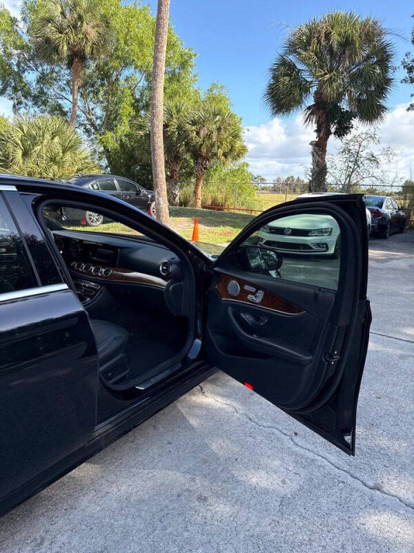 2017 Mercedes-Benz E-Class E 300