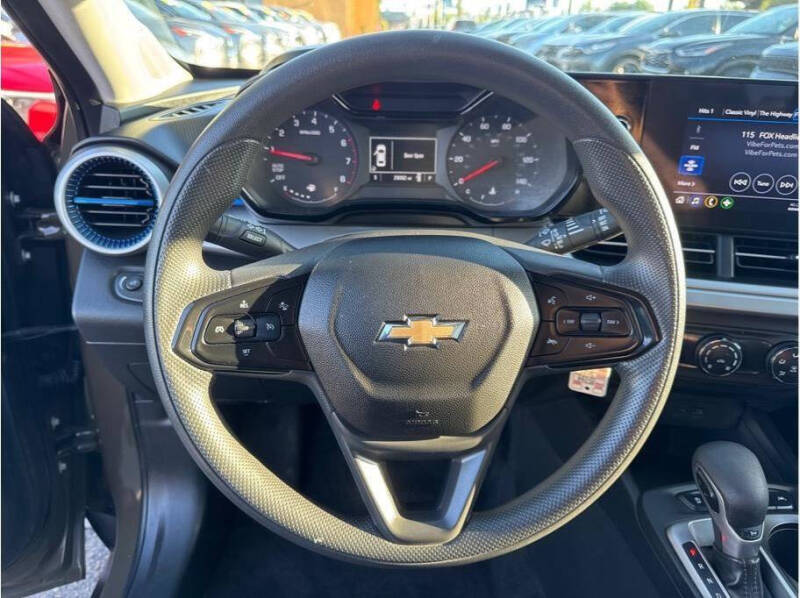 2024 Chevrolet Trax LS