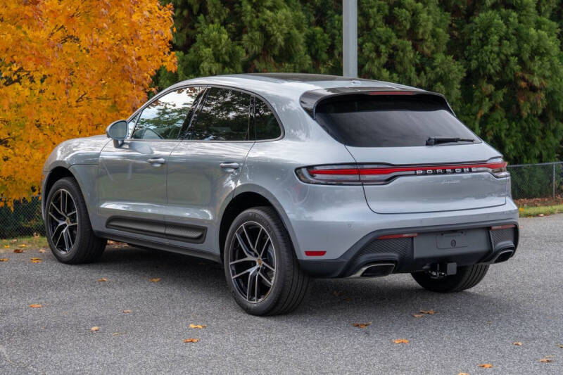 2026 Porsche Macan