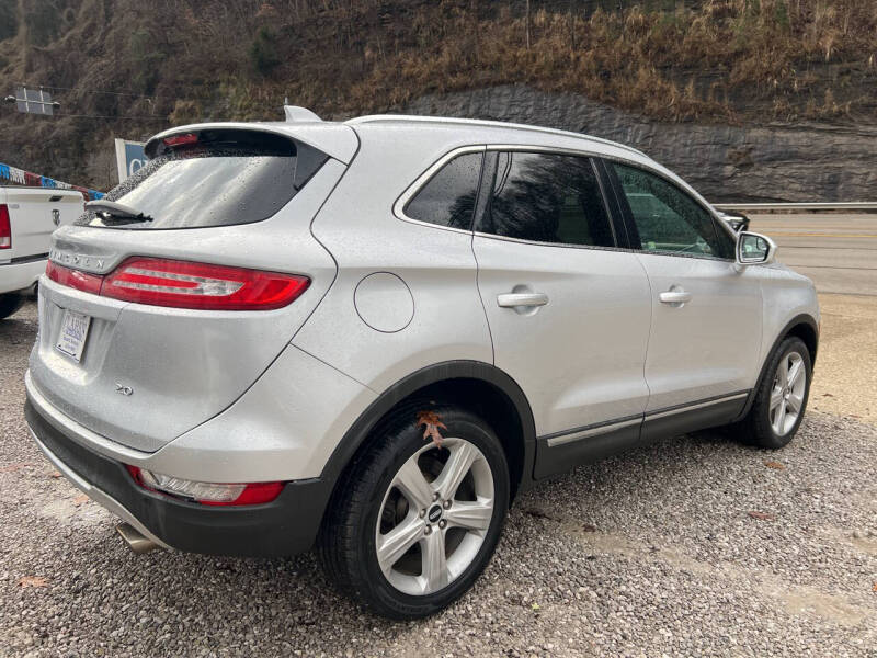 2018 Lincoln MKC Base/Premiere photo 3