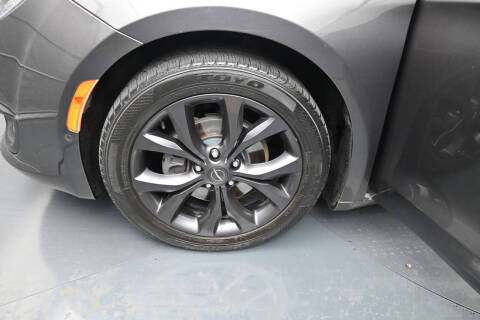 2019 Chrysler Pacifica Touring L Plus