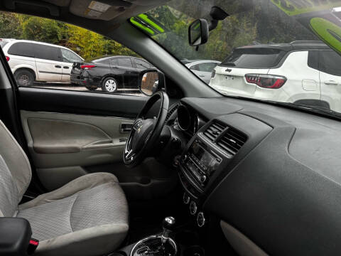 2017 Mitsubishi Outlander Sport ES