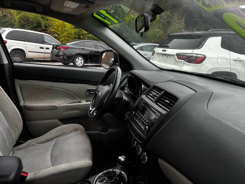 2017 Mitsubishi Outlander Sport ES