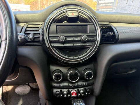 2016 MINI Hardtop 4 Door Cooper