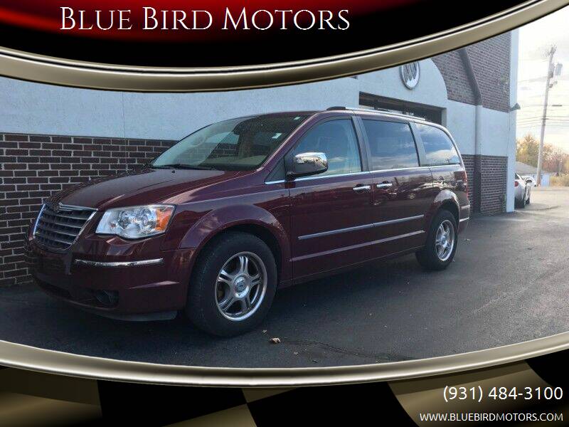 2008 Chrysler Town and Country for sale at Blue Bird Motors in Crossville TN