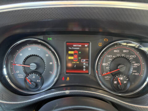 2012 Dodge Charger SE